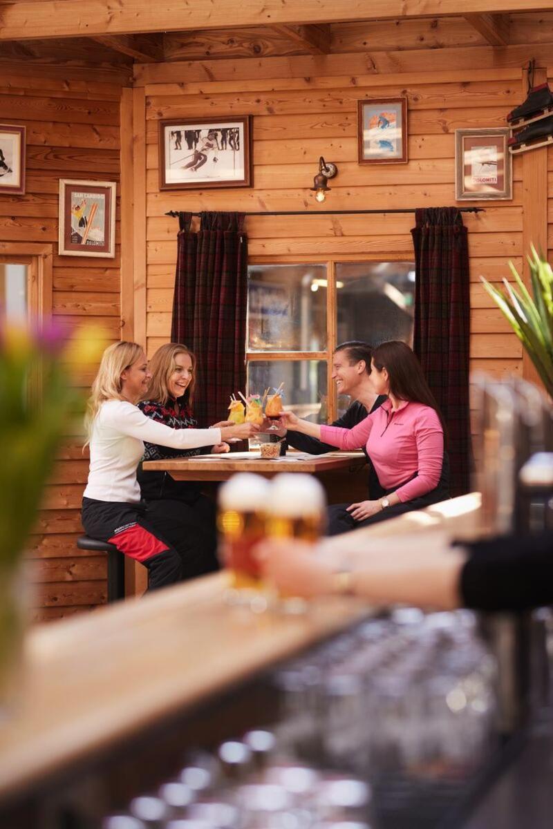 Hotel Hamburg-Wittenburg Van Der Valk Екстериор снимка